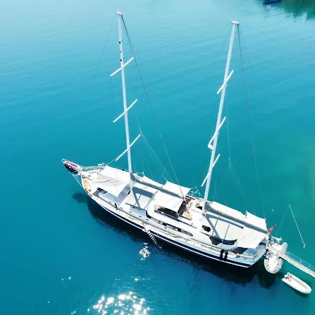 Botel Sadiye Hanim *